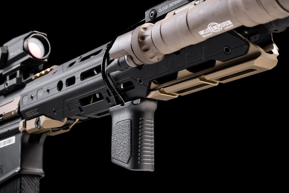 Grip - SI Angled Vertical M-LOK - Black & TAN