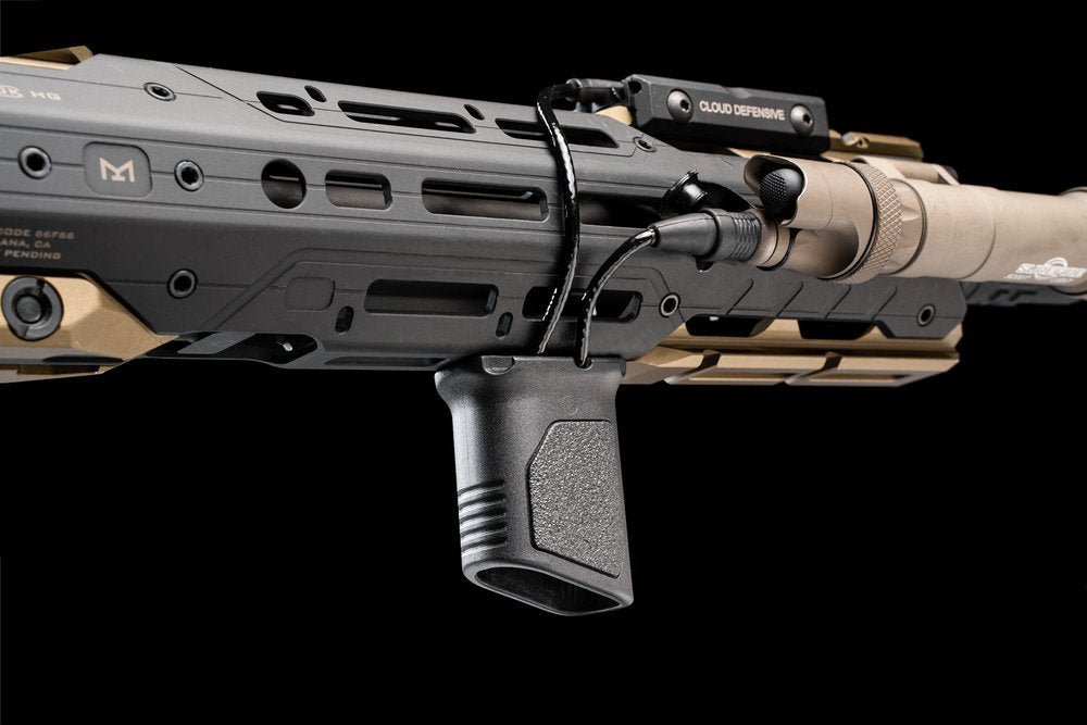 Grip - SI Angled Vertical M-LOK - Black & TAN