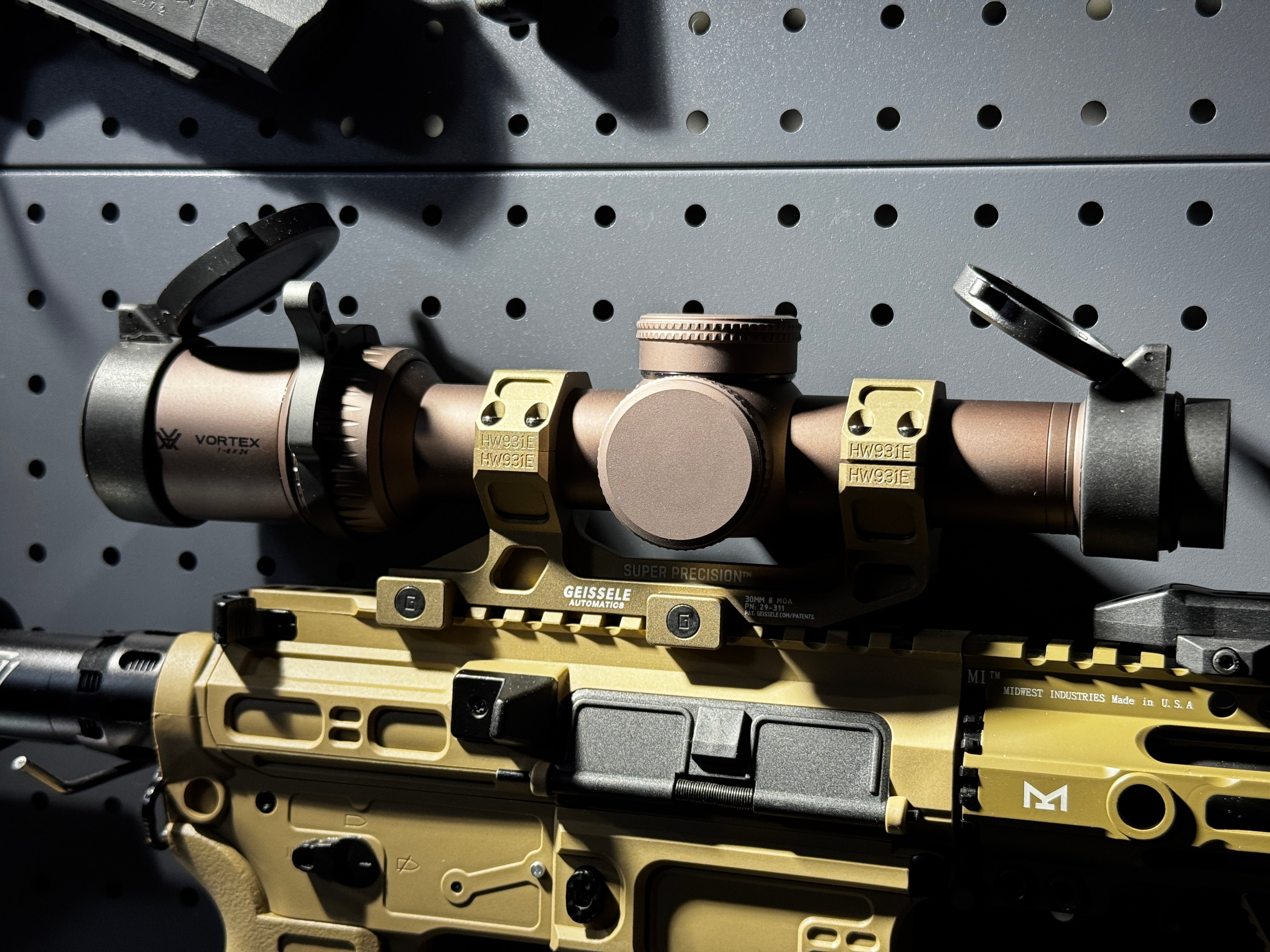 Sight - Holy Warrior Razor HD GEN II 1-6×25 REPLICA LPVO – T-Tactical